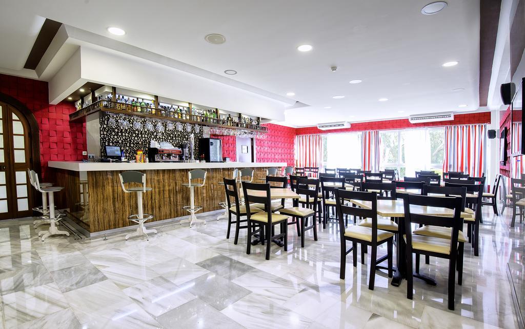 First Flatotel International Benalmádena Exteriér fotografie